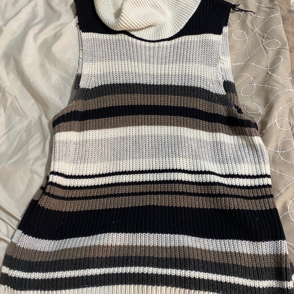 Abercrombie turtleneck sweater - Picture 6 of 6